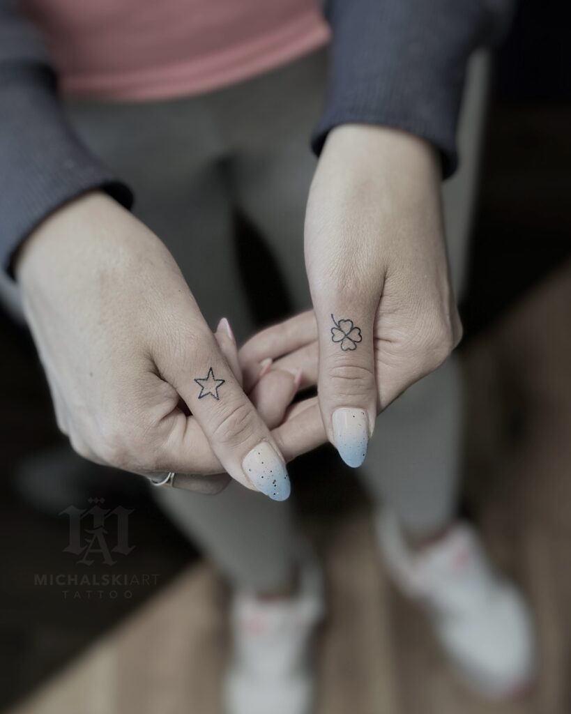 minimalistyczne tatuaże