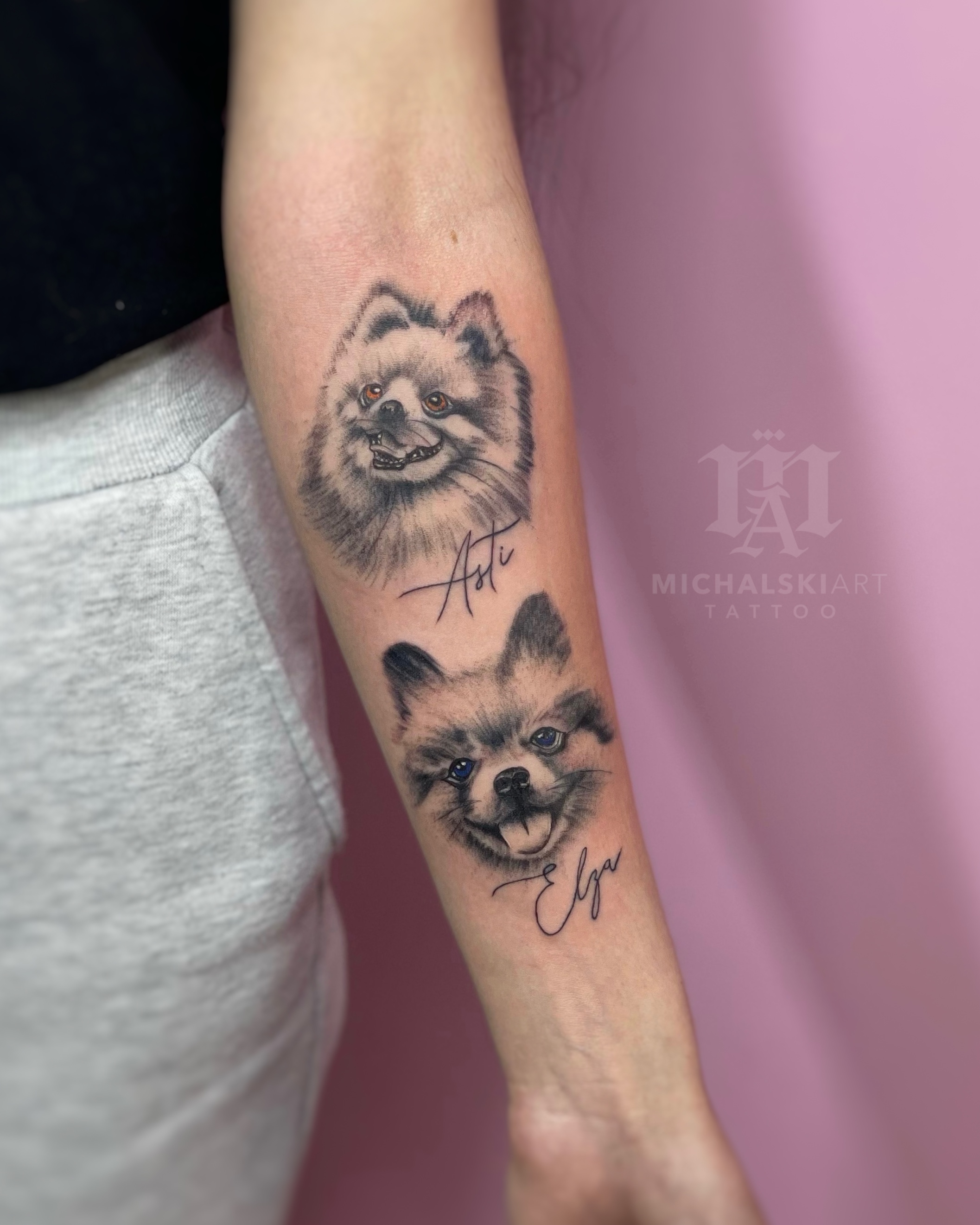 realistyczny tatuaż psów