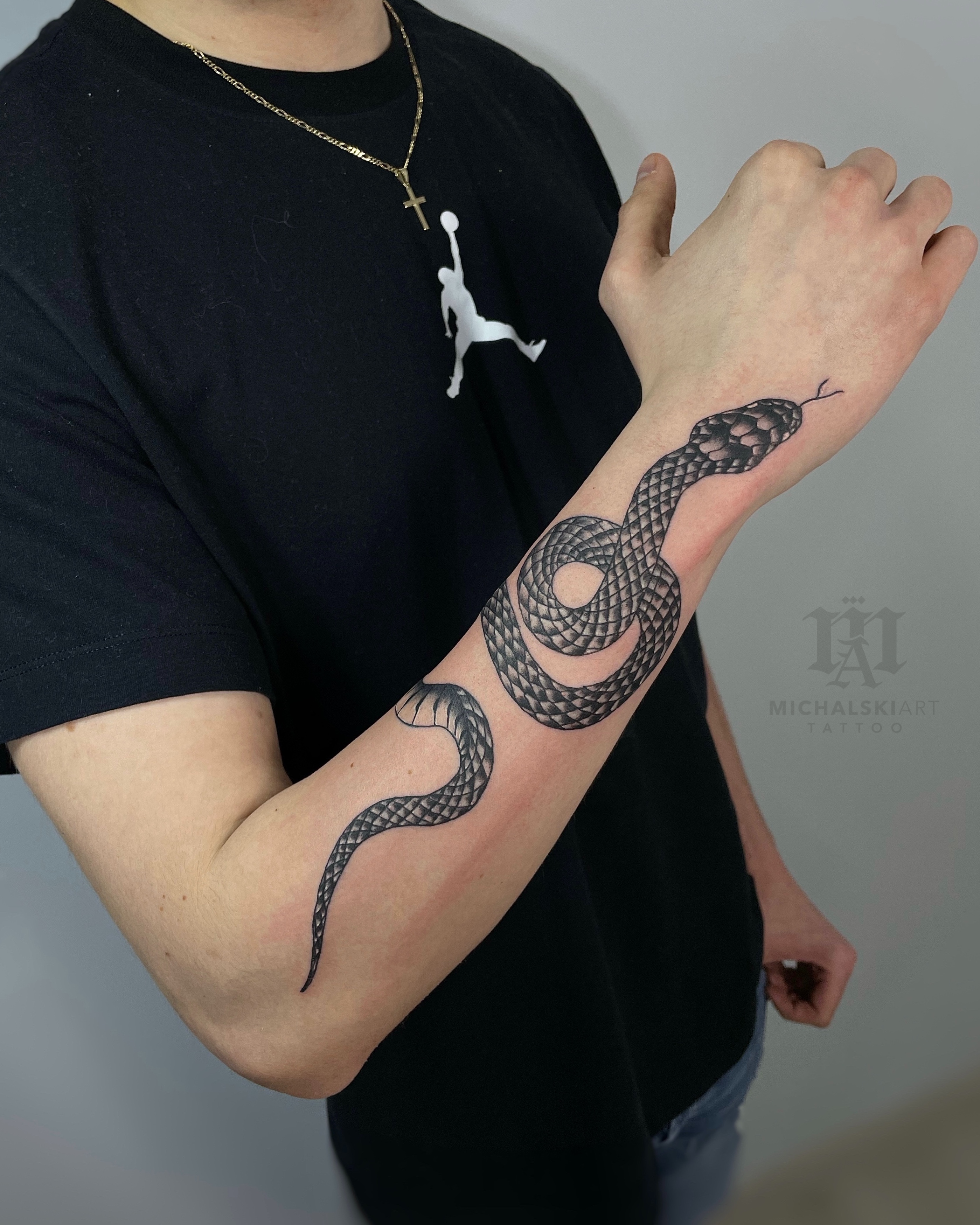 tatuaż wąż